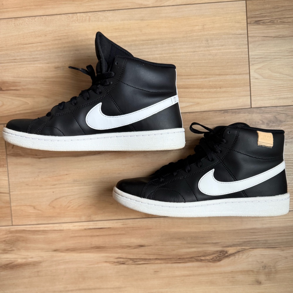 Nike Black and White High-Top Sneakers size 9.5 - Picture 7 of 8